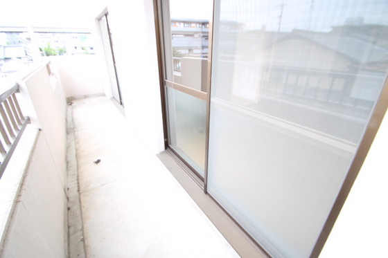 バルコニー　※別号室の写真です