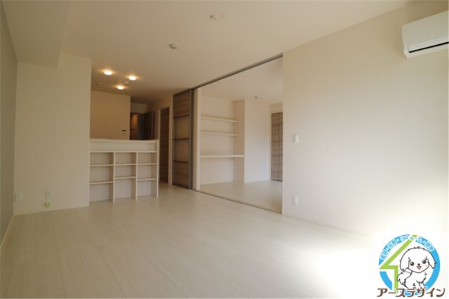 居室・リビング　類似写真