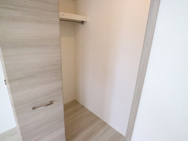 収納　ウォークインクローゼット