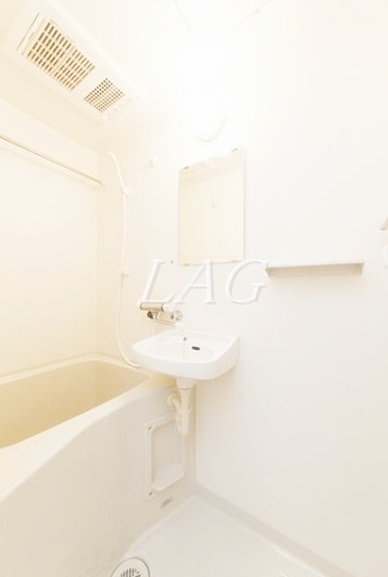 バス・シャワールーム　お風呂です。