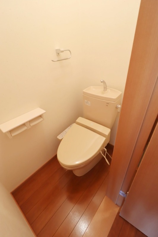 トイレ　図面と現状に相違がある場合には現状を優先