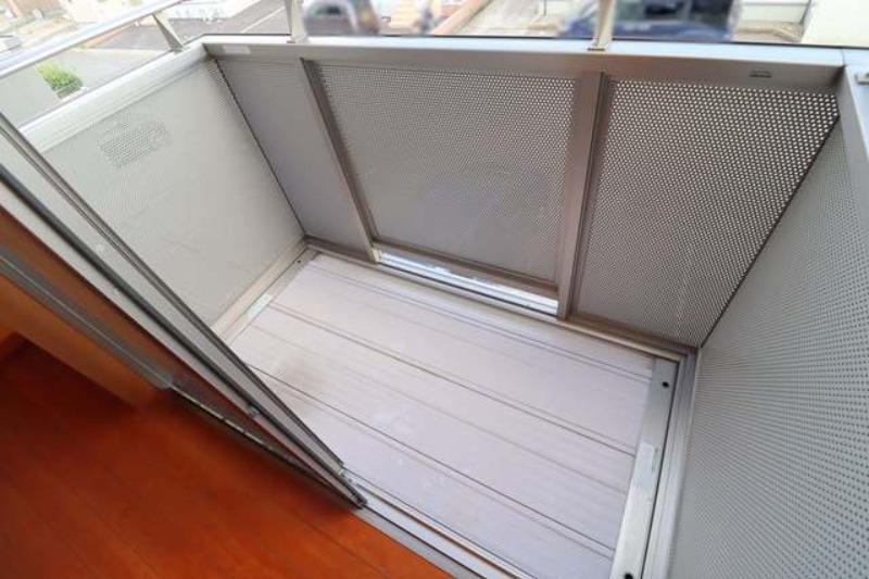 バルコニー　図面と現状に相違がある場合には現状を優先