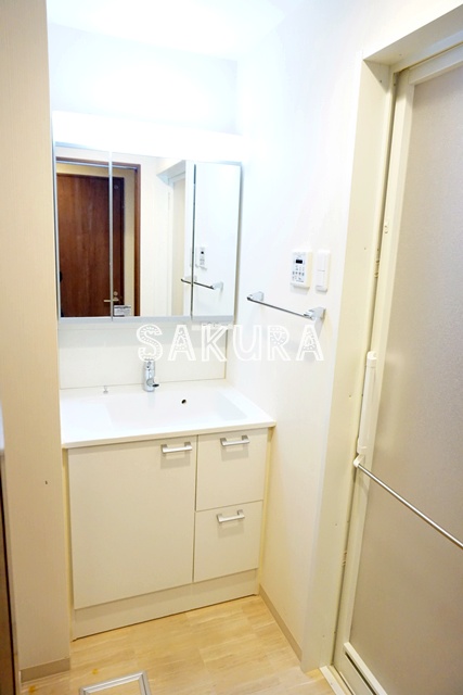 洗面設備　忙しい朝には欠かせない洗面所です♪