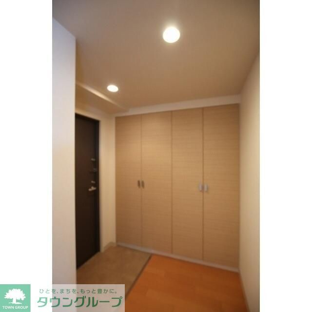 玄関　お部屋探しは株式会社　タウンハウジング　までお気軽にお問合…