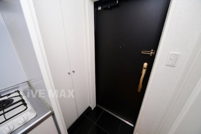 玄関　※写真と異なる場合は現状優先