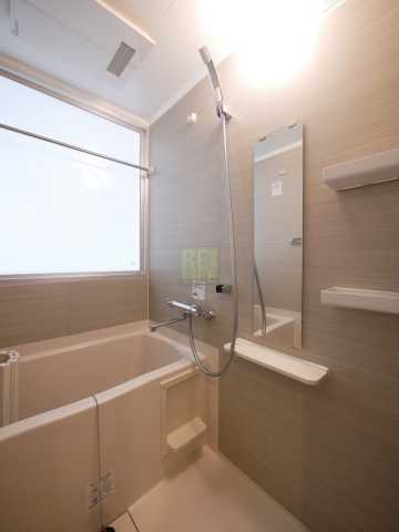 バス・シャワールーム　別部屋参考写真