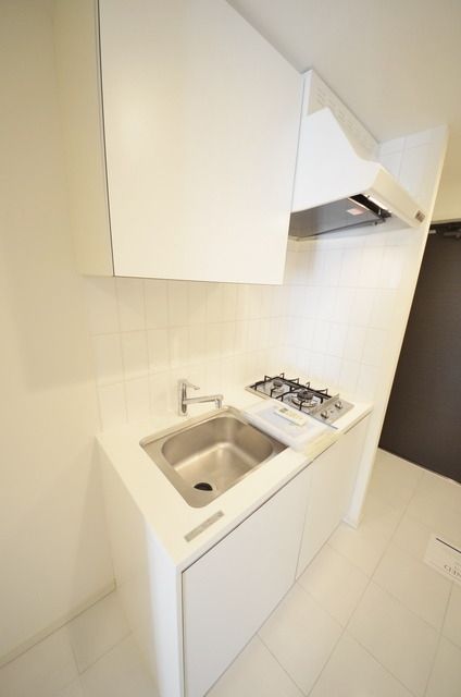 キッチン　★お料理はかどるシステムキッチン★