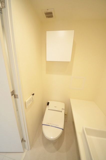 トイレ　★温水洗浄便座付きトイレ★