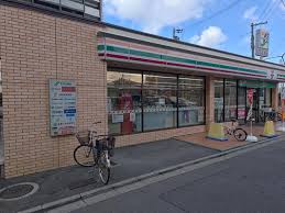 コンビニ　セブンイレブン 吹田岸部南1丁目店（コンビニ）まで104m