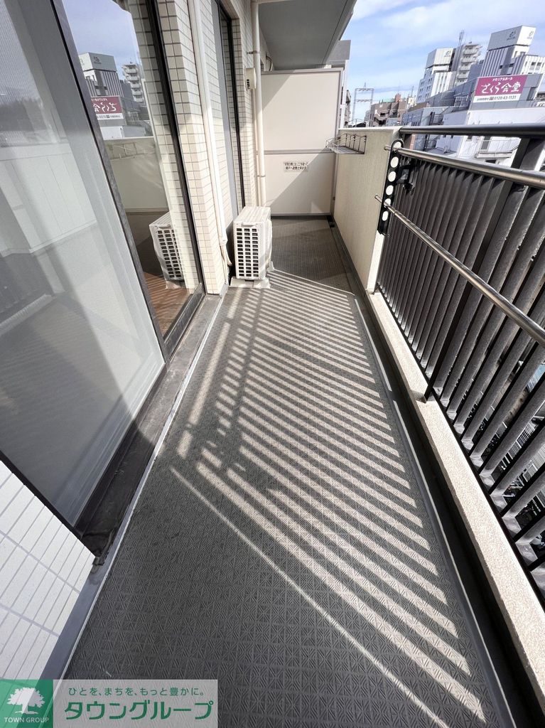 バルコニー　バルコニー