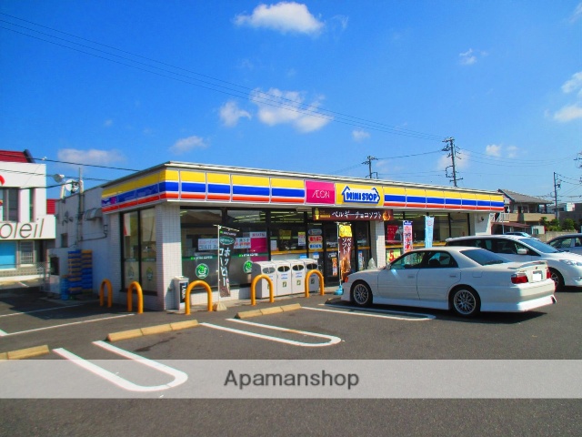 コンビニ　ミニストップ（コンビニ）まで107m