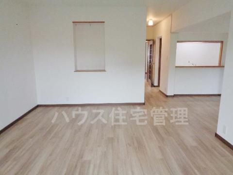 居室・リビング　リビング