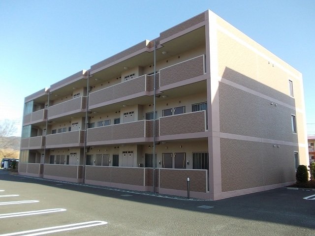 建物外観　建物外観を気になさる方へ、見た目の良い物件です