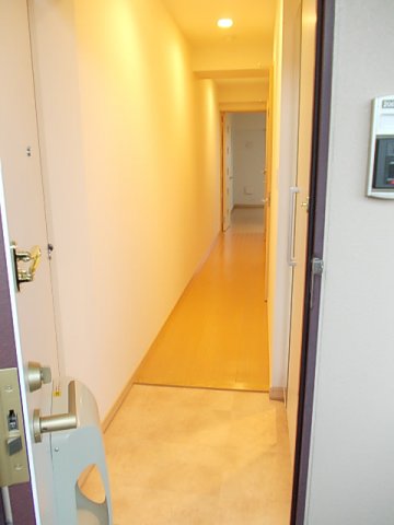 玄関　シンプルで使いやすい玄関です