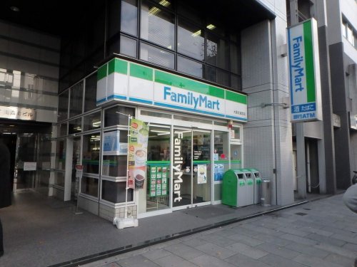 コンビニ　ファミリーマート　大阪天満宮店（コンビニ）まで207m