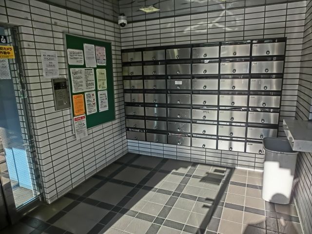 エントランス　オートロック付エントランス