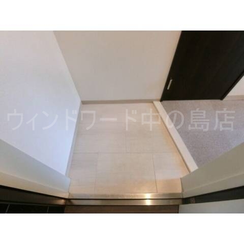 玄関　詳細は、ウィンドワード中の島店までご相談下さい。