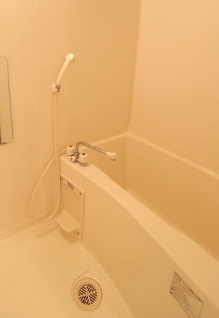 バス・シャワールーム　バスルーム