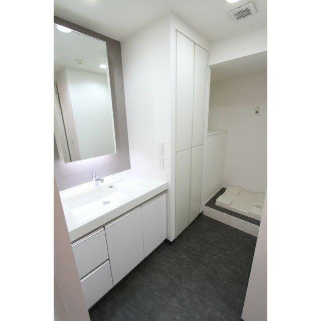 洗面設備　※参考写真