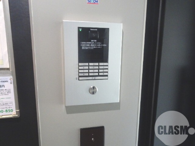 エントランス　オートロック