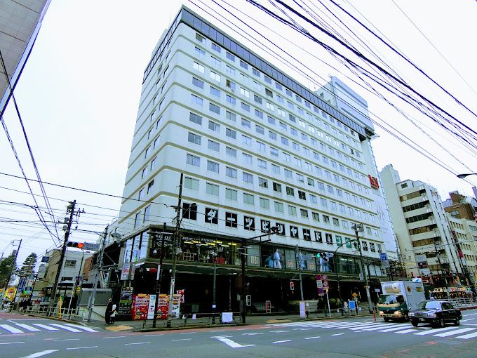 ショッピングセンター　ロア六本木（ショッピングセンター）まで713m