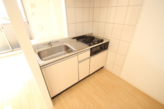 キッチン　※別部屋の写真です