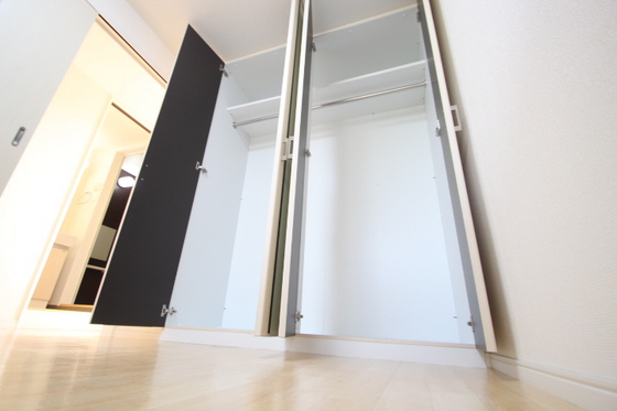 収納　※別部屋の写真です