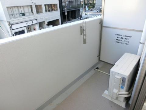 バルコニー　ベランダ