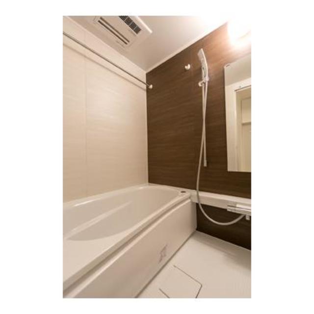 バス・シャワールーム　※写真は同タイプ住戸です。