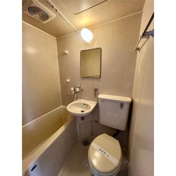 トイレ　バス