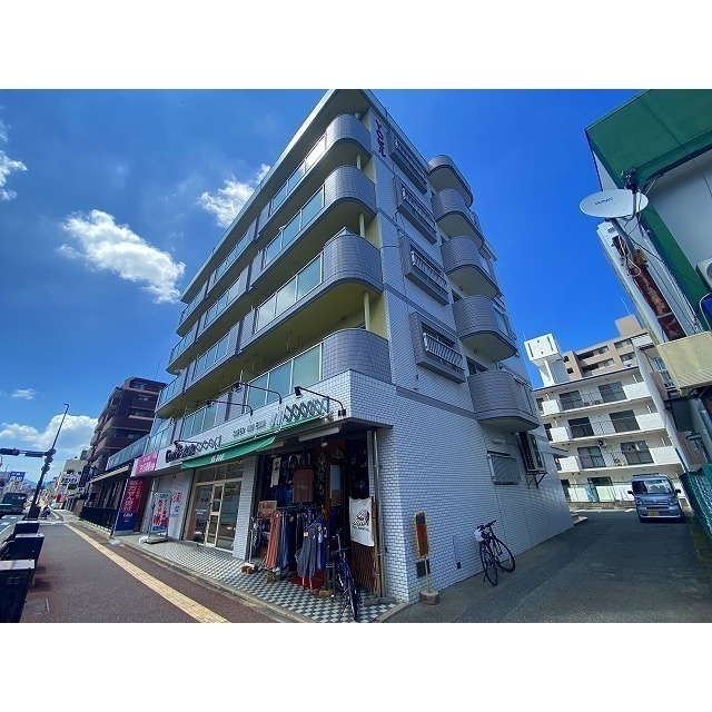 建物外観　ファミリー向け３DK。