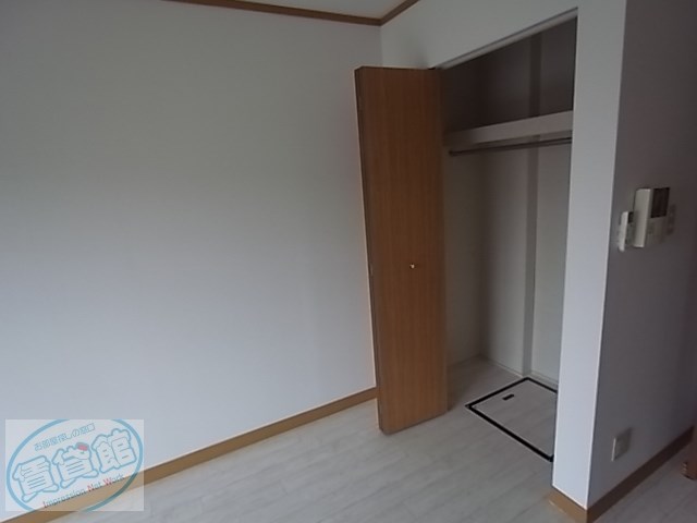 収納　洋室部分。