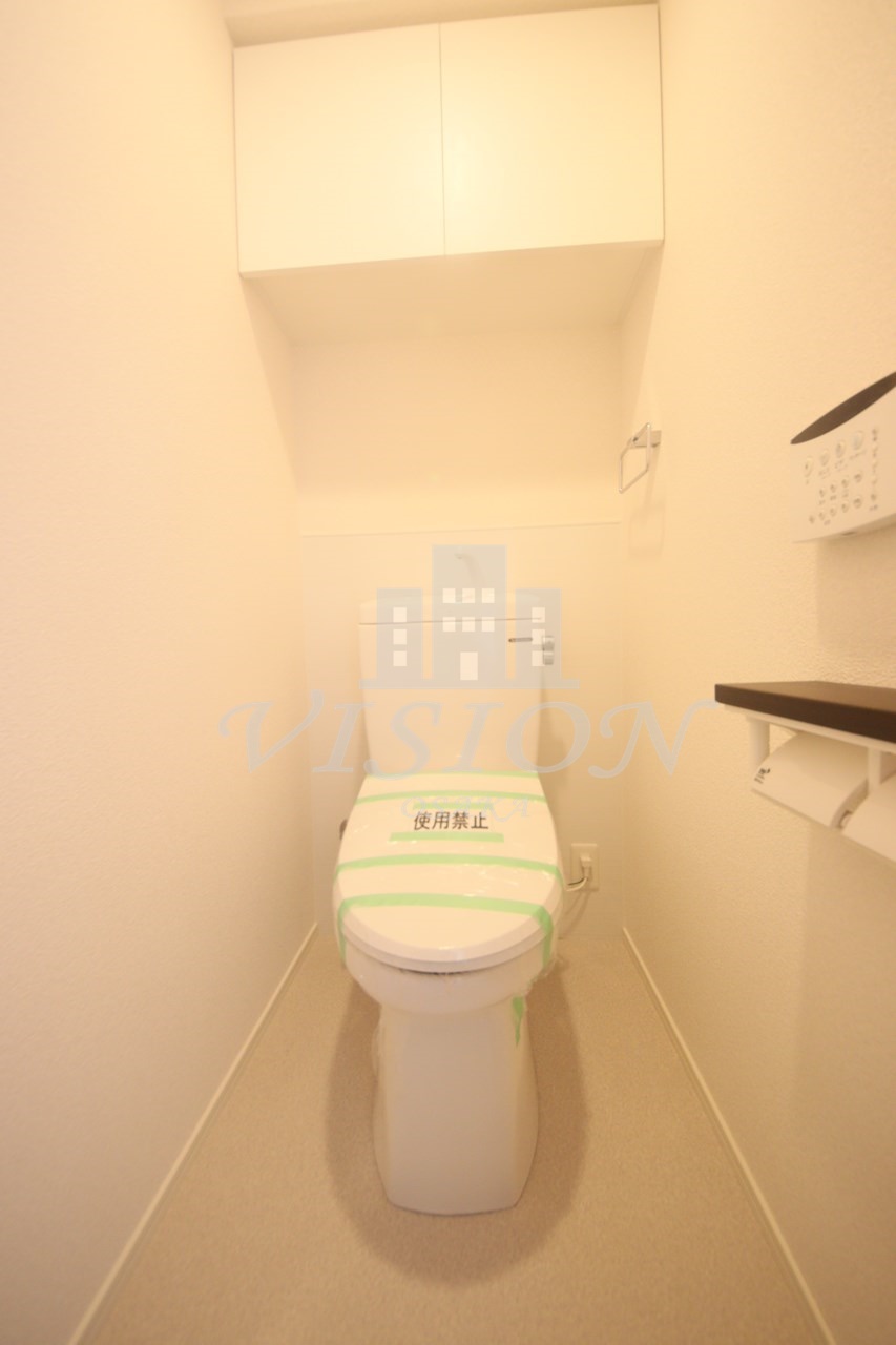 トイレ　室内写真は別室のものです