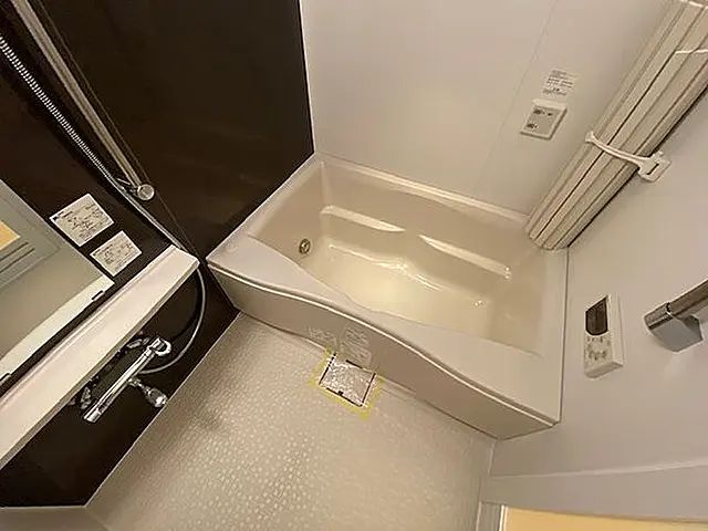 バス・シャワールーム　別部屋参考写真