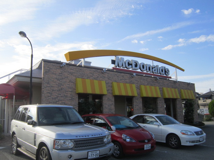 飲食店　マクドナルド（飲食店）まで600m