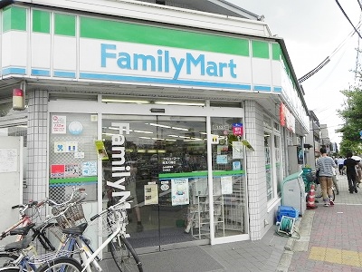 コンビニ　ファミリーマート 賀茂大橋店（コンビニ）まで271m