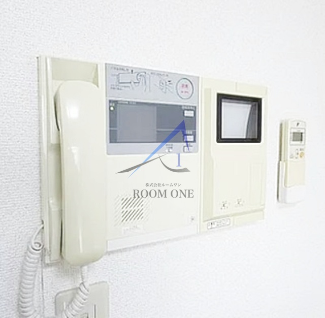 その他設備　モニター付きインターホンです。