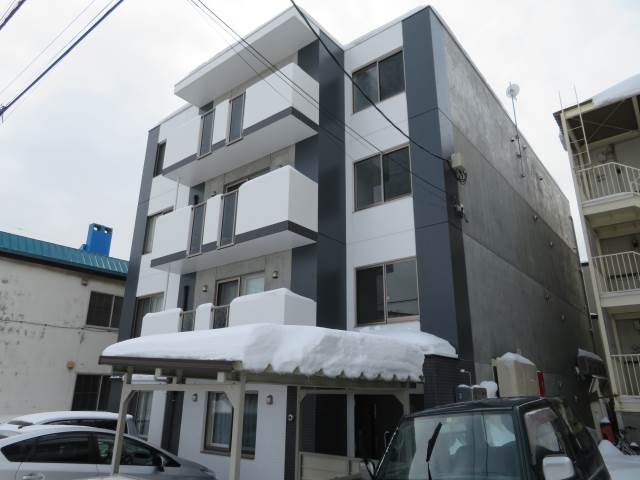 建物外観　デザイナーズマンション♪