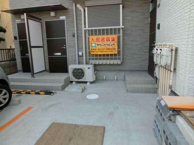 駐車場　敷地内駐車場あります