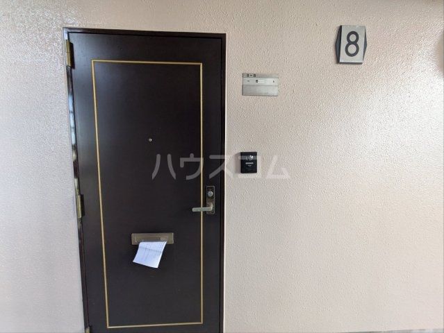 コスモIIの玄関写真