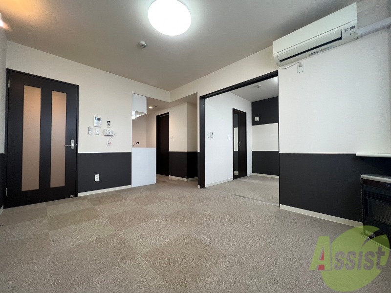 居室・リビング　広くてキレイなお部屋が広がっていて、充実した生活が送れそう。