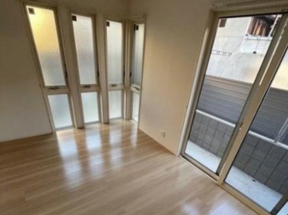 その他部屋・スペース　※同建物の別のお部屋の写真です。
