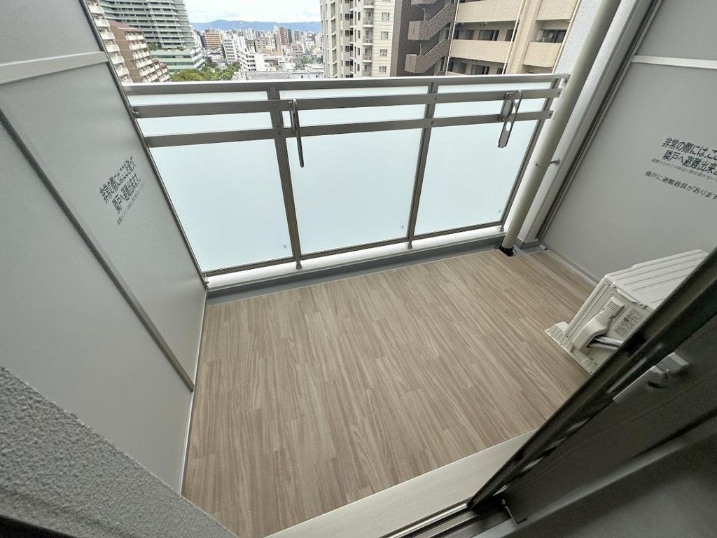 バルコニー　バルコニー