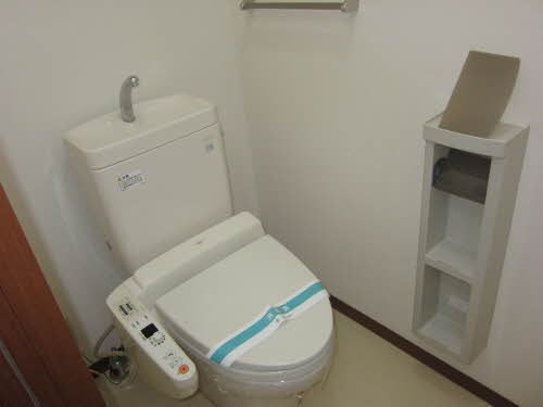 トイレ　トイレ