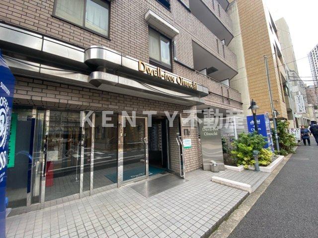エントランス　建物の内部です