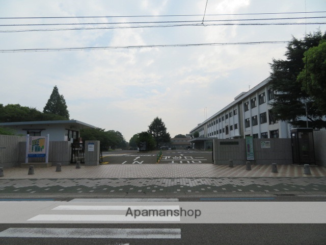 高校・高専　新居浜工業高等専門学校（高校・高専）まで1206m