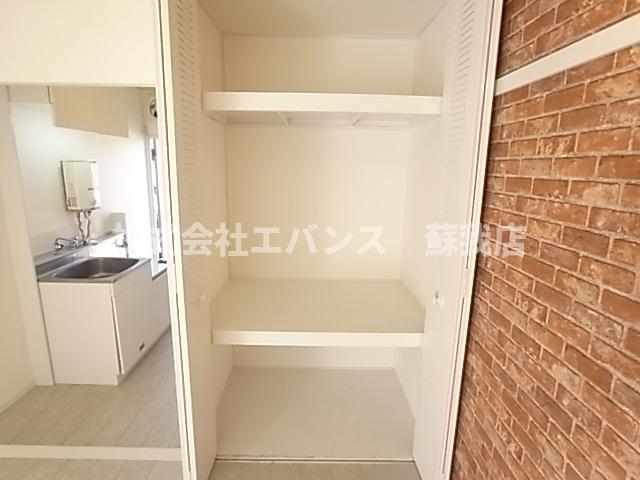 収納　たっぷりとした収納スペースです