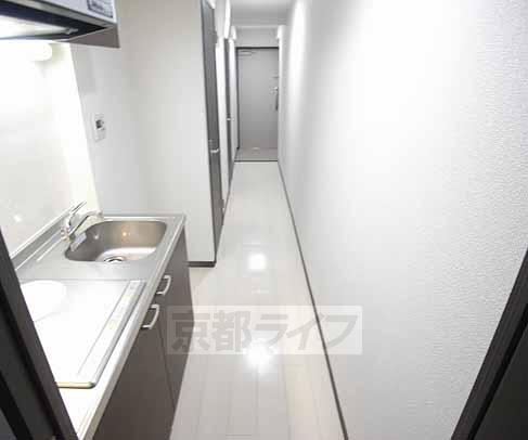 その他部屋・スペース　お部屋から見た廊下