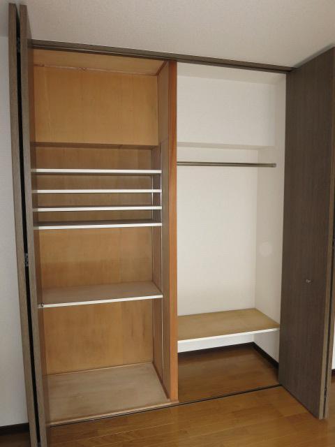 収納　こまごまとしたものを収納できそうですね