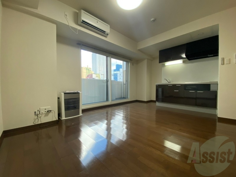 居室・リビング　広くてキレイなお部屋が広がっていて、充実した生活が送れそう。